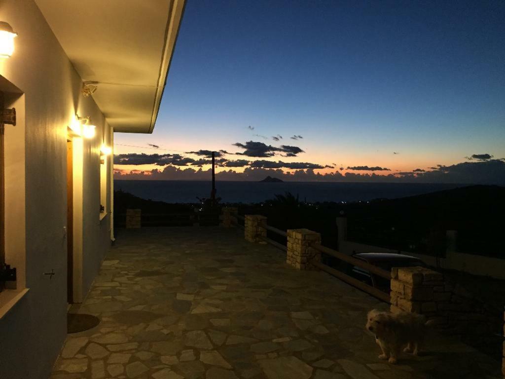Villas Alexandros Petrino Kalamaki  Exterior foto